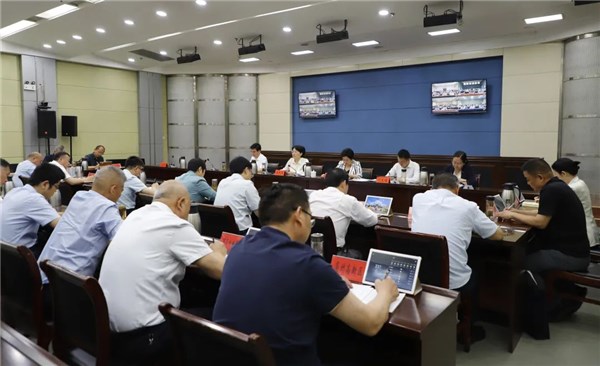 秦凤玉在2025年高考工作调度会上强调：全力以赴为考生保驾护航